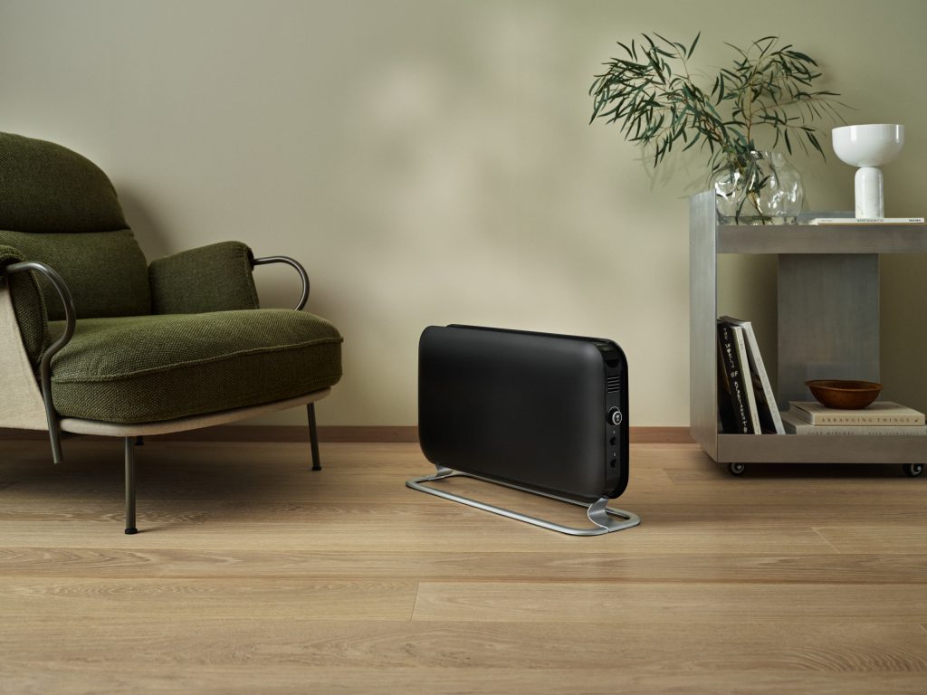 CO1200WIFI3BLACK_styling_photo_ean_7090019824691_image_2